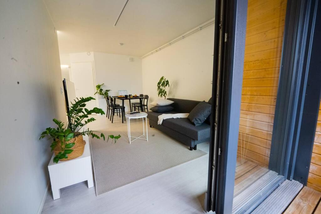 3H,K,P - Keskellae Tamperetta Kaunis Parvekkeellinen Uusittu Kolmio Appartement Buitenkant foto