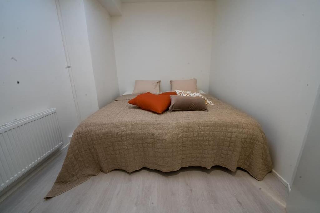 3H,K,P - Keskellae Tamperetta Kaunis Parvekkeellinen Uusittu Kolmio Appartement Buitenkant foto