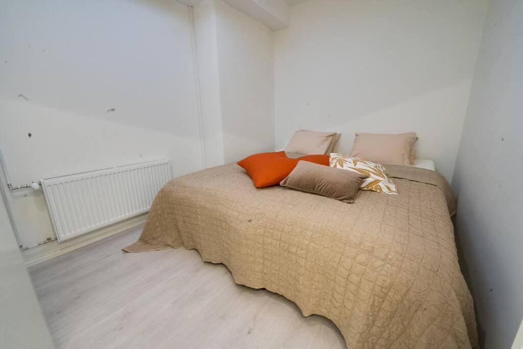 3H,K,P - Keskellae Tamperetta Kaunis Parvekkeellinen Uusittu Kolmio Appartement Buitenkant foto