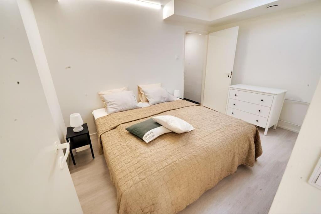 3H,K,P - Keskellae Tamperetta Kaunis Parvekkeellinen Uusittu Kolmio Appartement Buitenkant foto