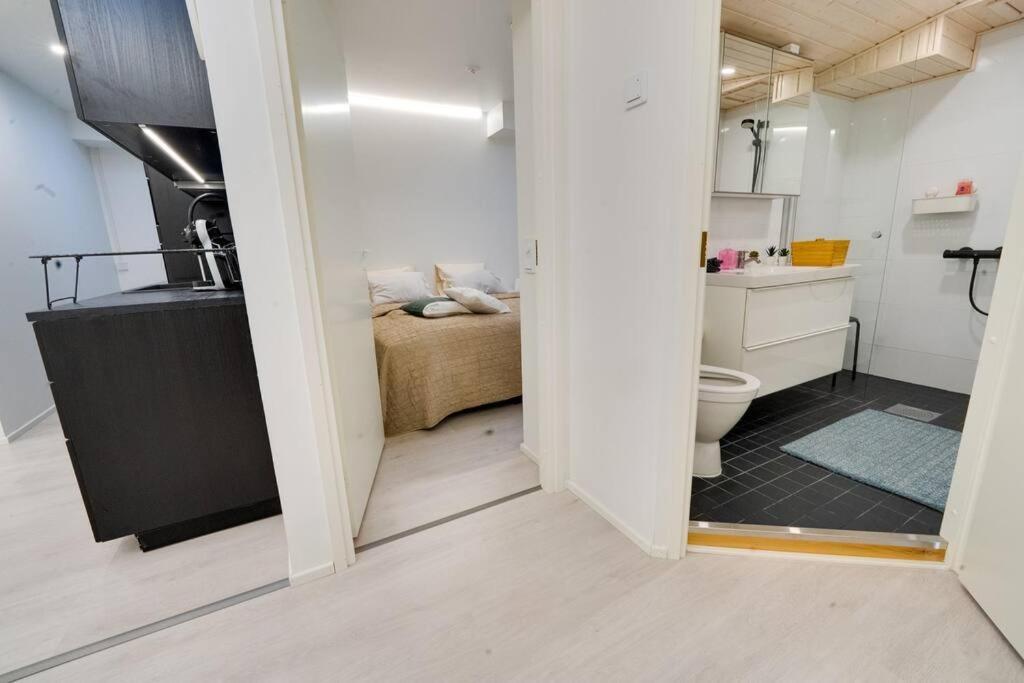 3H,K,P - Keskellae Tamperetta Kaunis Parvekkeellinen Uusittu Kolmio Appartement Buitenkant foto