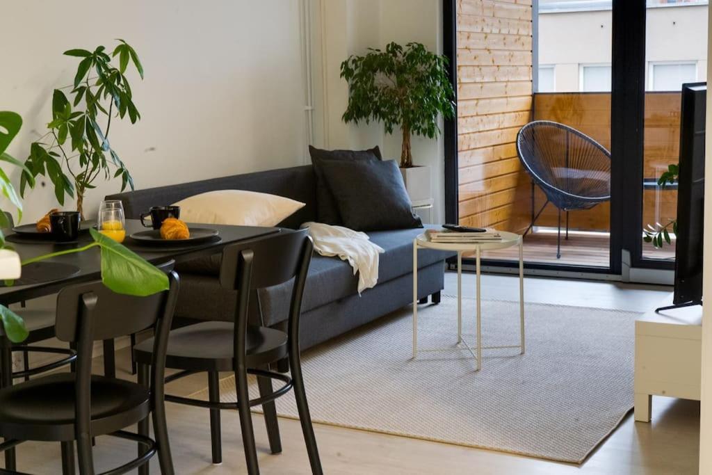 3H,K,P - Keskellae Tamperetta Kaunis Parvekkeellinen Uusittu Kolmio Appartement Buitenkant foto