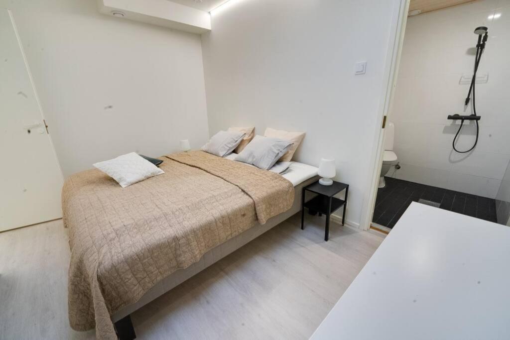 3H,K,P - Keskellae Tamperetta Kaunis Parvekkeellinen Uusittu Kolmio Appartement Buitenkant foto