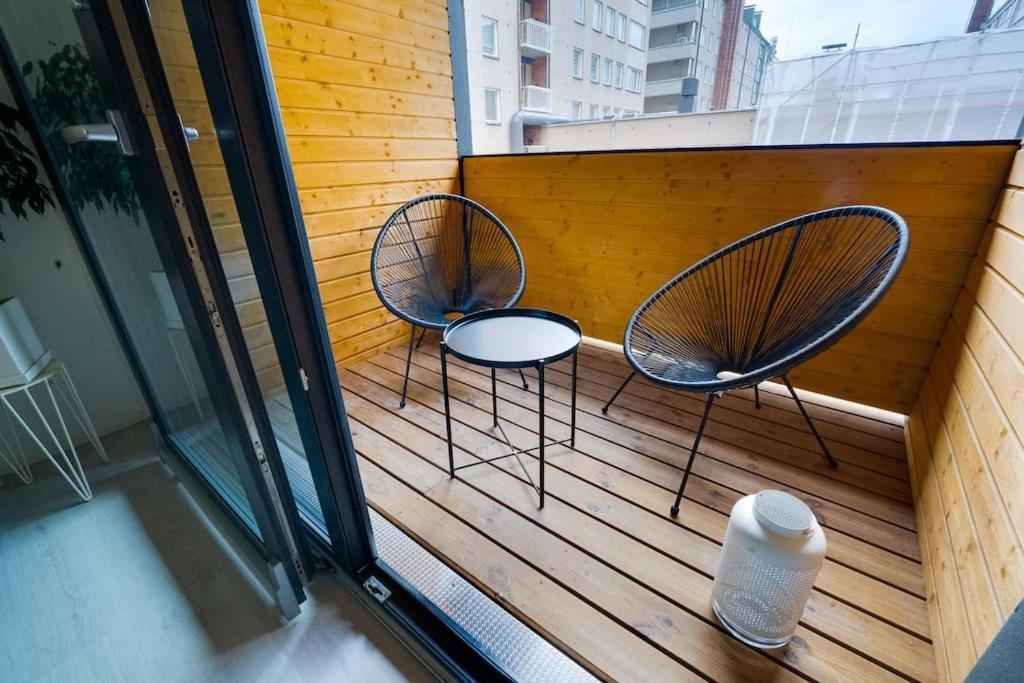 3H,K,P - Keskellae Tamperetta Kaunis Parvekkeellinen Uusittu Kolmio Appartement Buitenkant foto