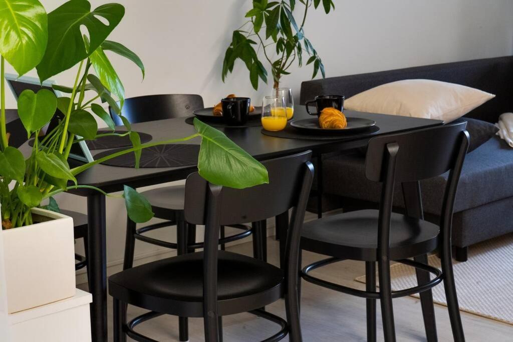 3H,K,P - Keskellae Tamperetta Kaunis Parvekkeellinen Uusittu Kolmio Appartement Buitenkant foto